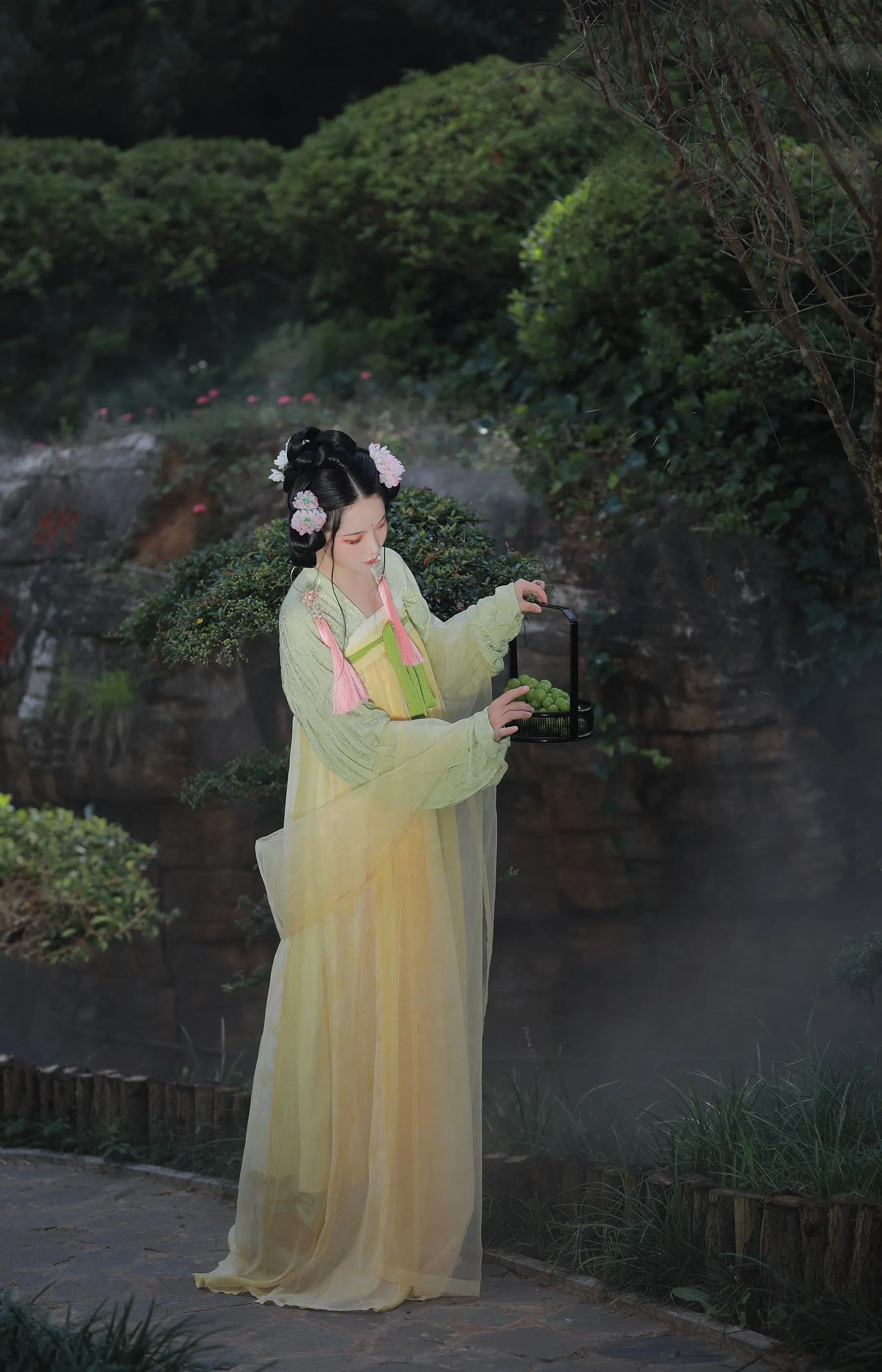 [YITUYU艺图语]2022.09.08 若无闲事挂心头 落花人独立 [33P]插图8